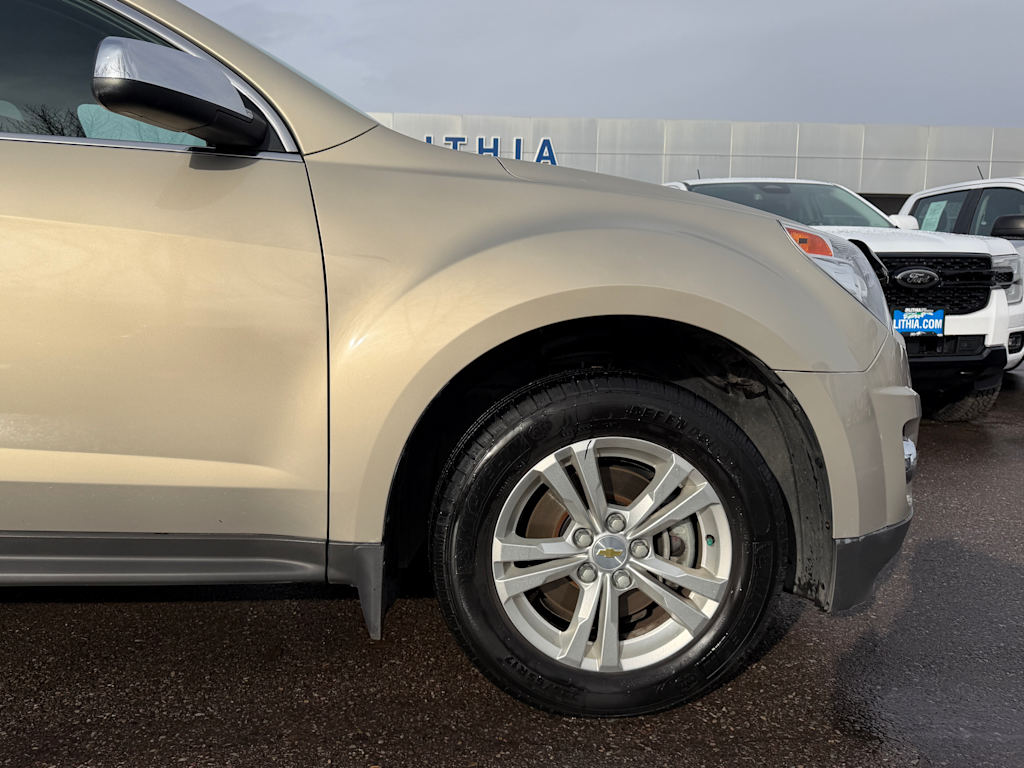 Thumbnail: 2012 Chevrolet Equinox - 6