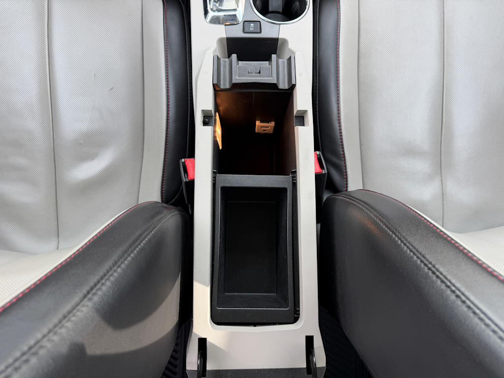 Thumbnail: 2012 Chevrolet Equinox - 23