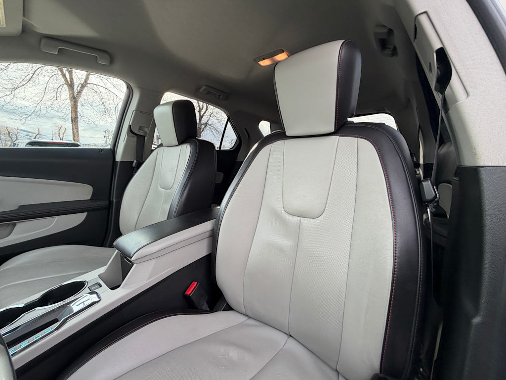 Thumbnail: 2012 Chevrolet Equinox - 8