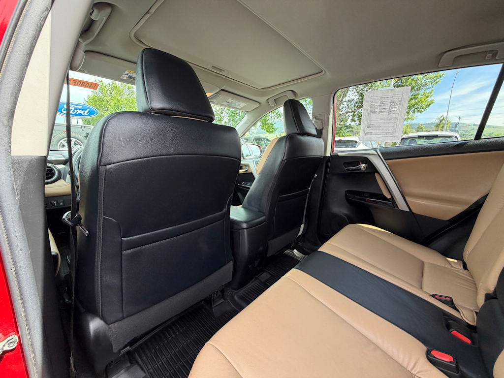 Thumbnail: 2017 Toyota RAV4 - 29