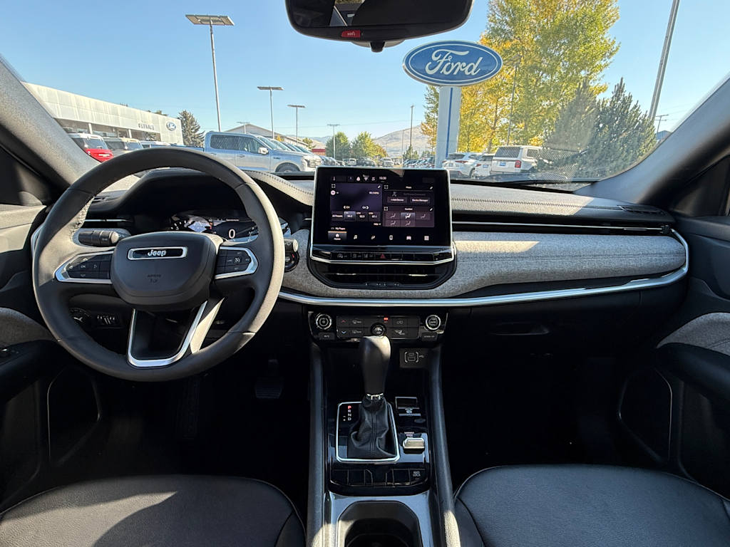 Thumbnail: 2024 Jeep Compass - 12