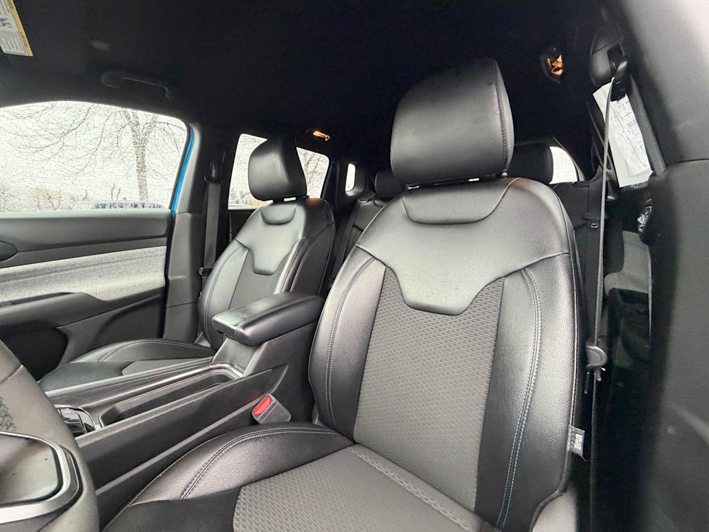 Thumbnail: 2024 Jeep Compass - 8