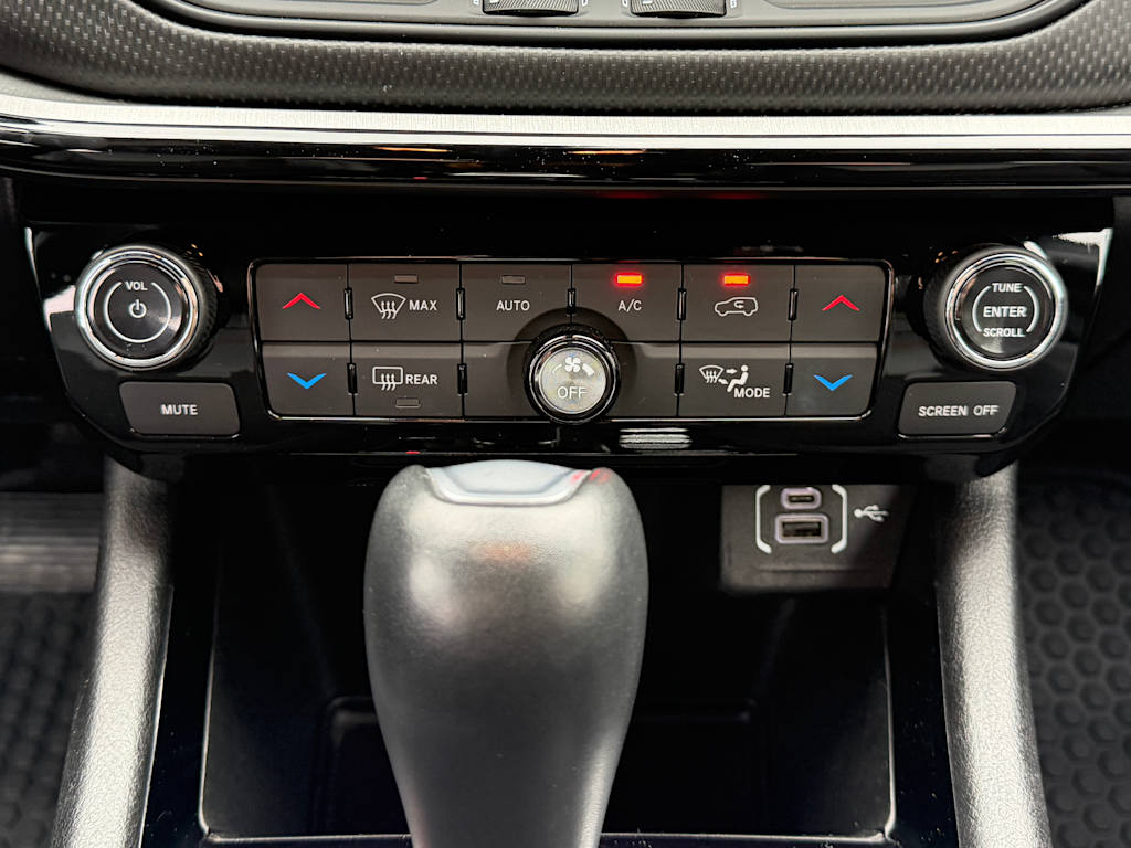 Thumbnail: 2025 Jeep Compass - 22