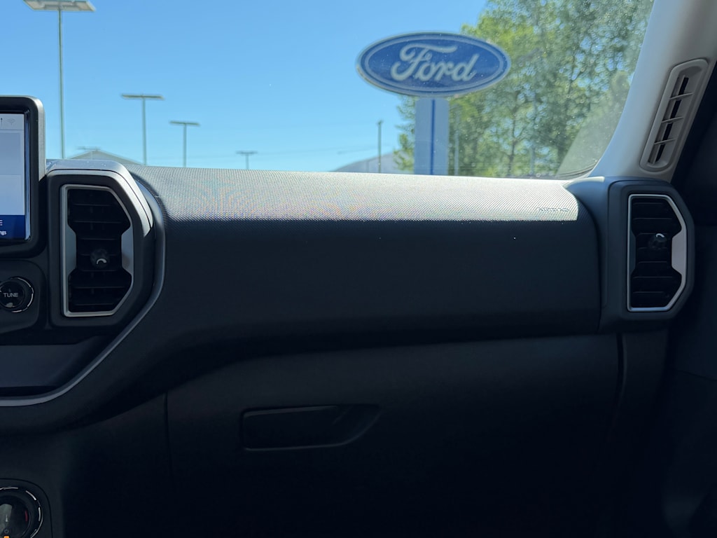 Thumbnail: 2023 Ford Bronco Sport - 26
