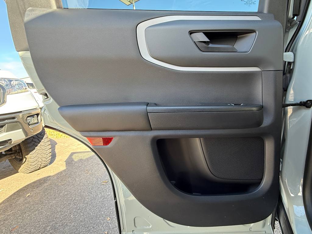 Thumbnail: 2023 Ford Bronco Sport - 25