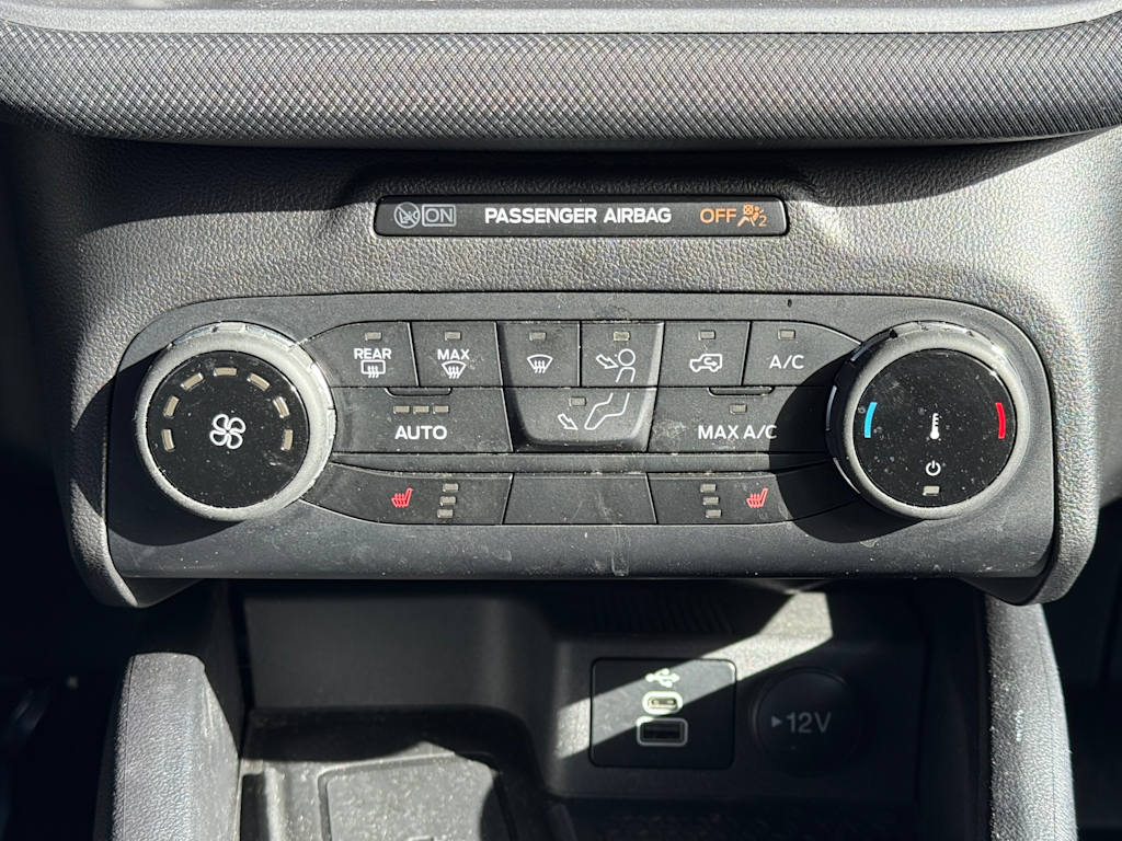 Thumbnail: 2023 Ford Bronco Sport - 22