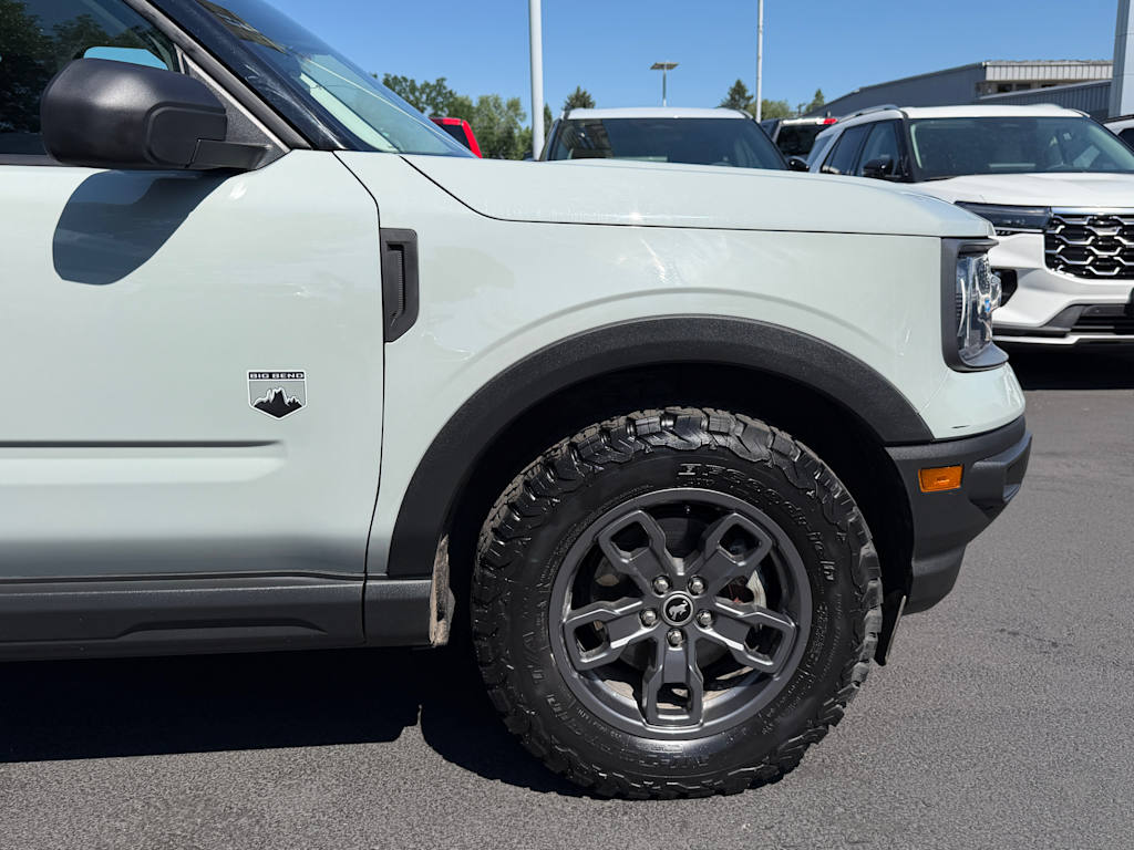 Thumbnail: 2022 Ford Bronco Sport - 6