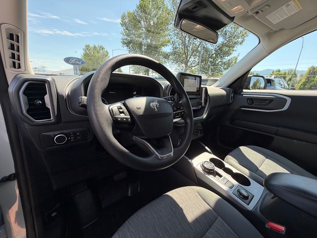 Thumbnail: 2022 Ford Bronco Sport - 2