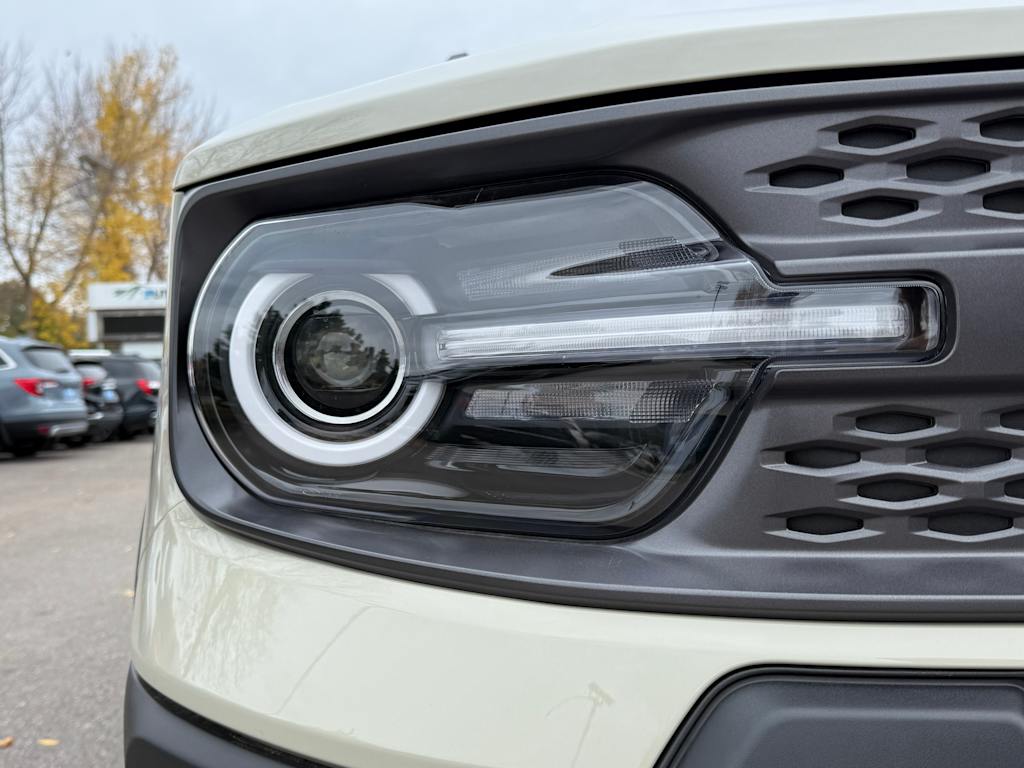 Thumbnail: 2025 Ford Bronco Sport - 6