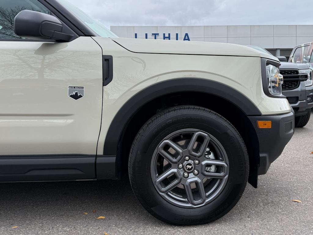 Thumbnail: 2025 Ford Bronco Sport - 7