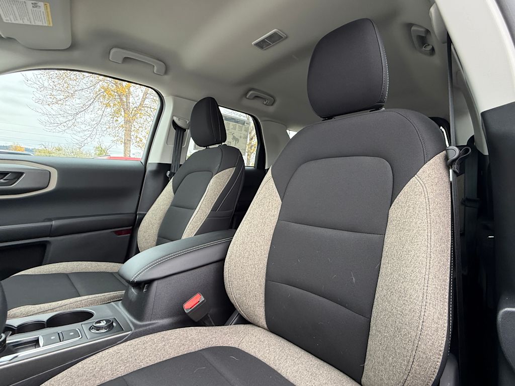 Thumbnail: 2025 Ford Bronco Sport - 9