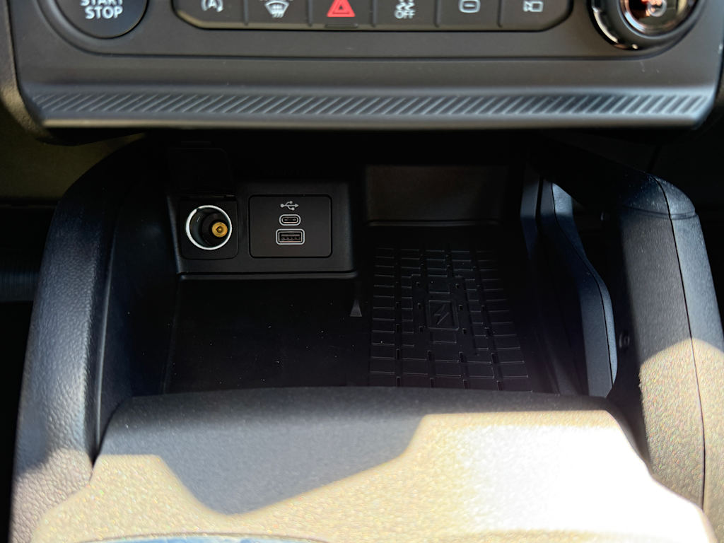 Thumbnail: 2025 Ford Bronco Sport - 22