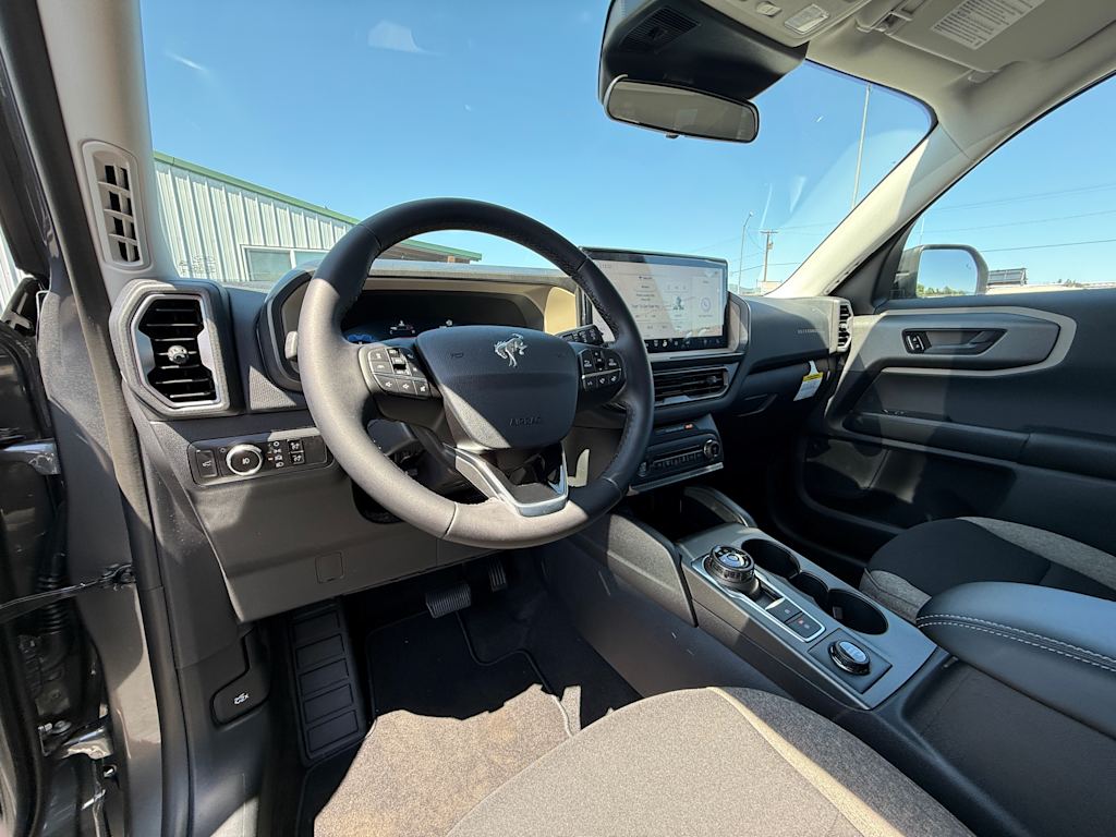 Thumbnail: 2025 Ford Bronco Sport - 2