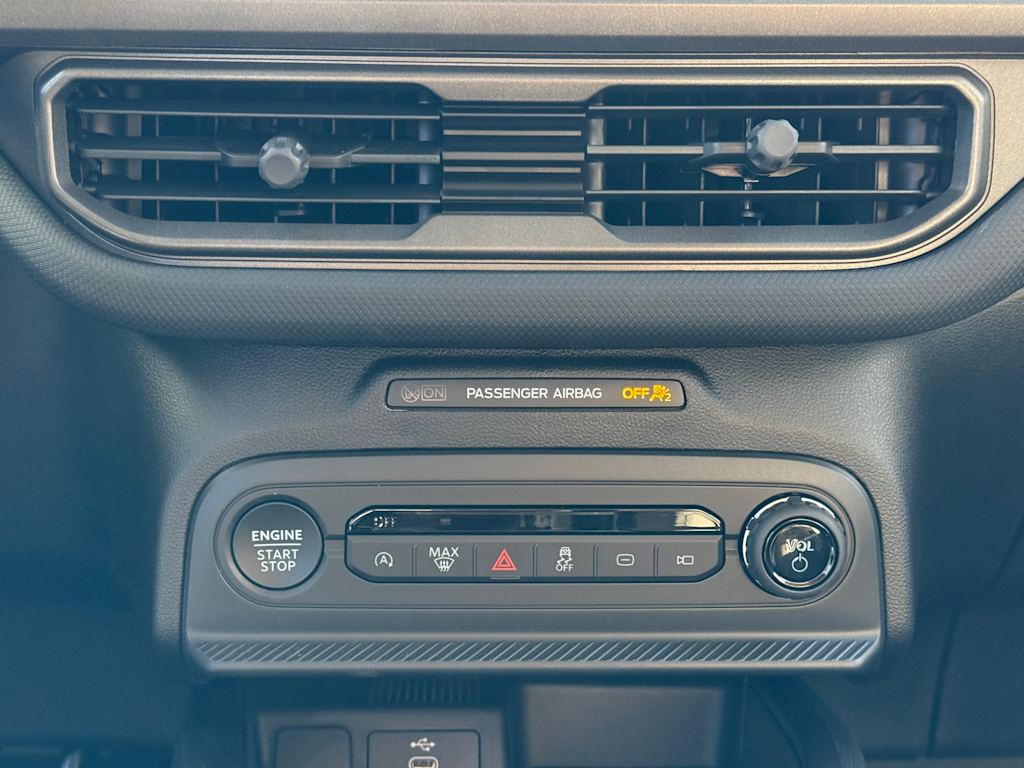 Thumbnail: 2025 Ford Bronco Sport - 22