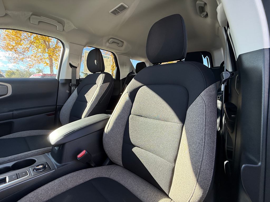 Thumbnail: 2025 Ford Bronco Sport - 9