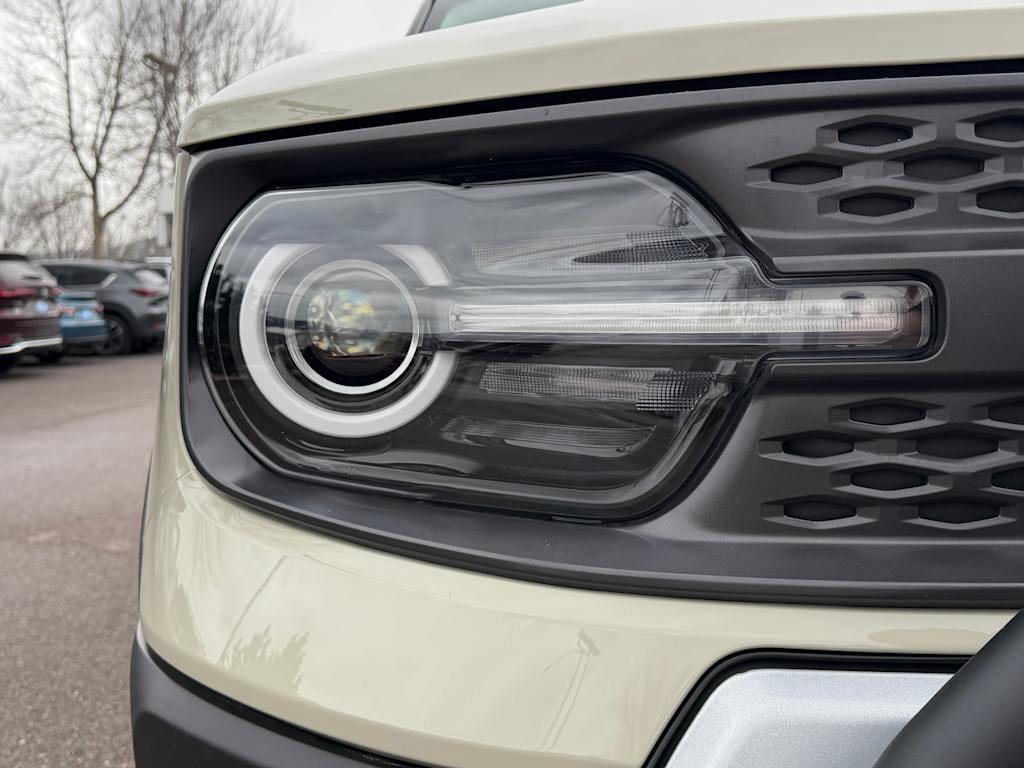 Thumbnail: 2025 Ford Bronco Sport - 6