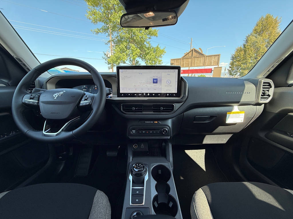 Thumbnail: 2025 Ford Bronco Sport - 12