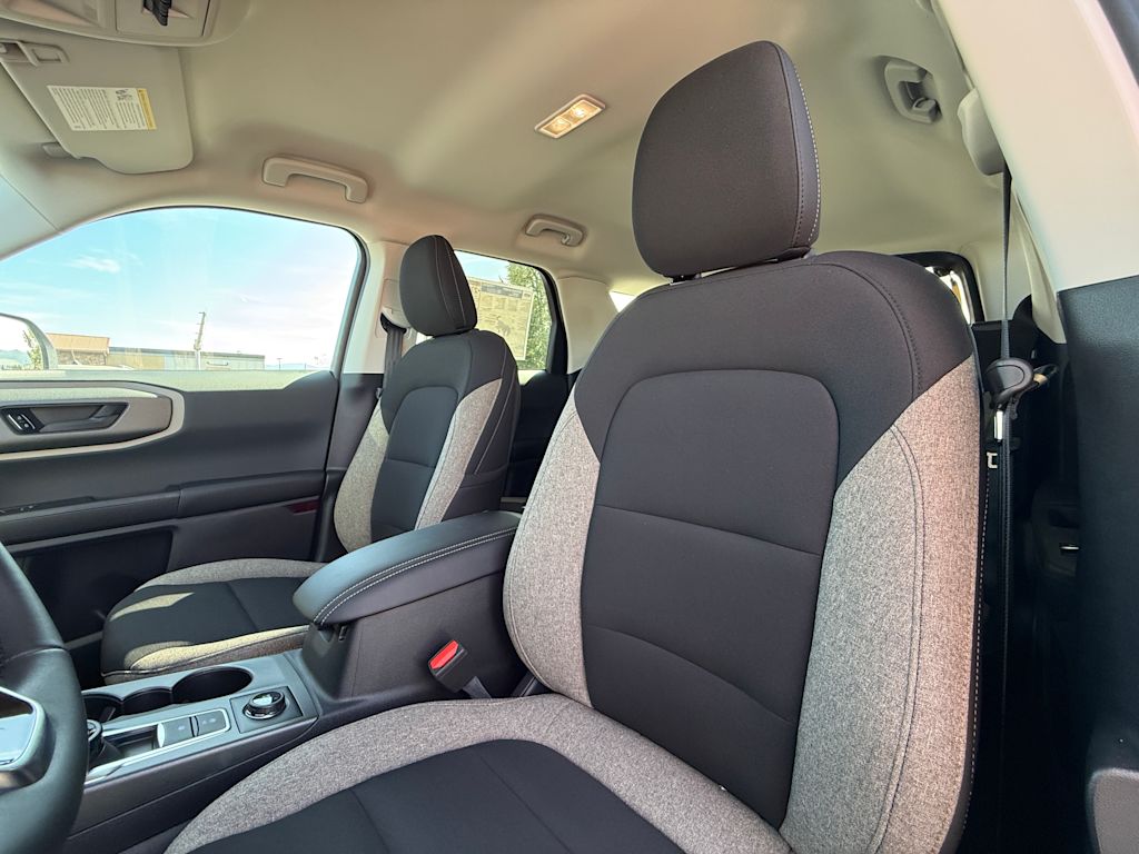 Thumbnail: 2025 Ford Bronco Sport - 9