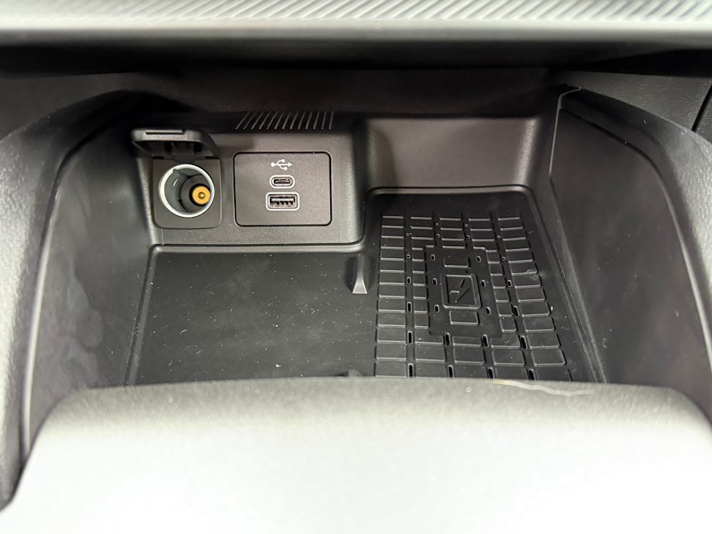 Thumbnail: 2025 Ford Bronco Sport - 23