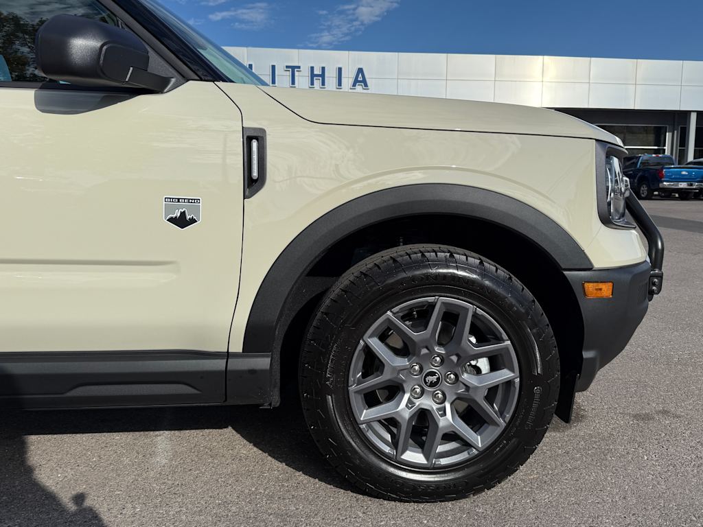 Thumbnail: 2025 Ford Bronco Sport - 7