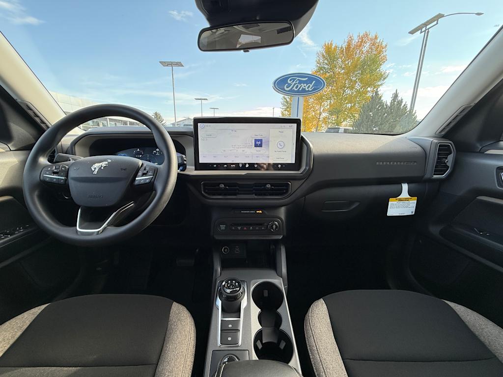 Thumbnail: 2025 Ford Bronco Sport - 12