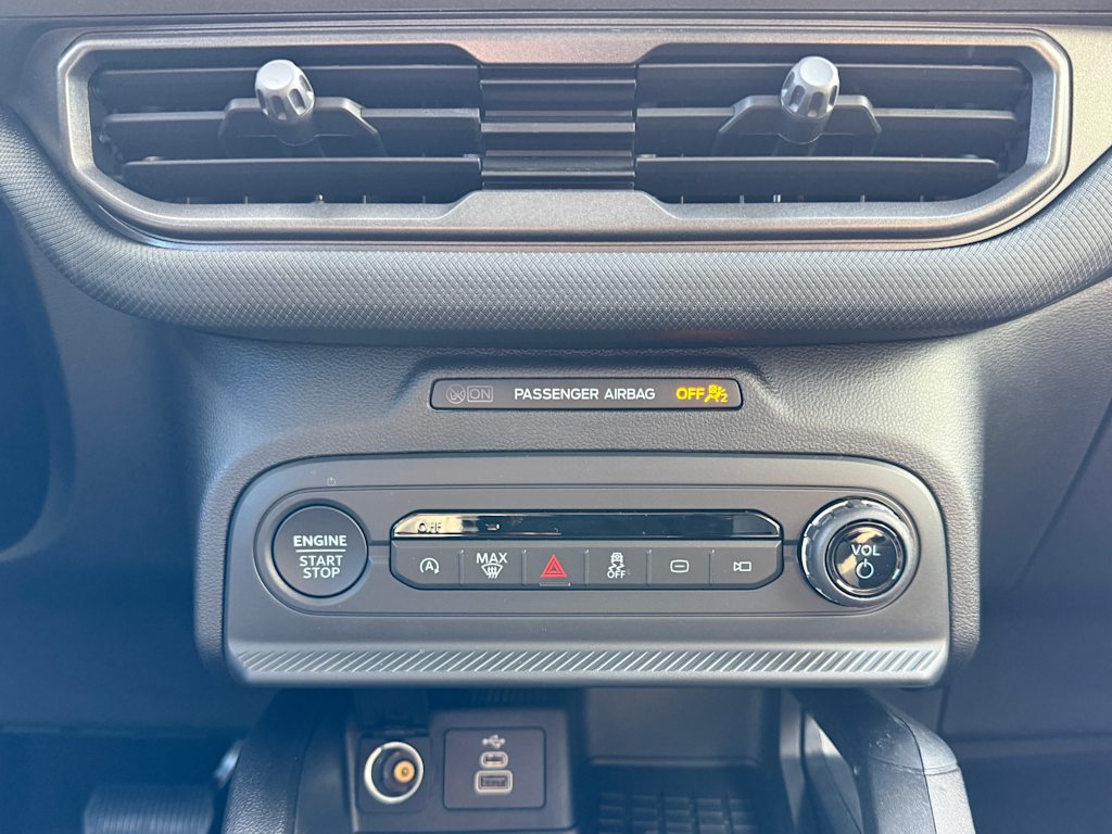 Thumbnail: 2025 Ford Bronco Sport - 22