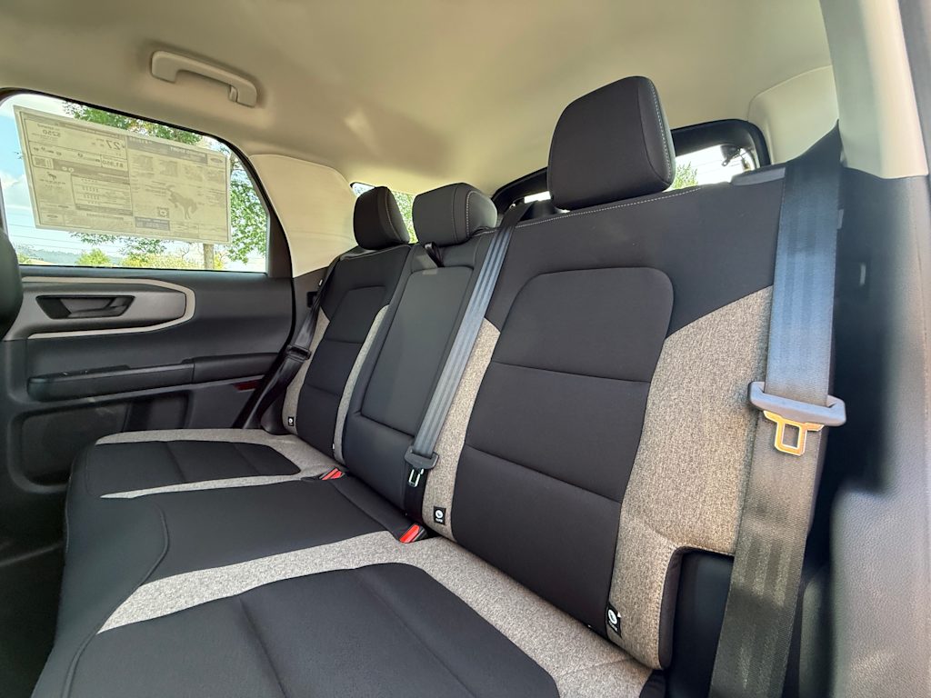 Thumbnail: 2025 Ford Bronco Sport - 11