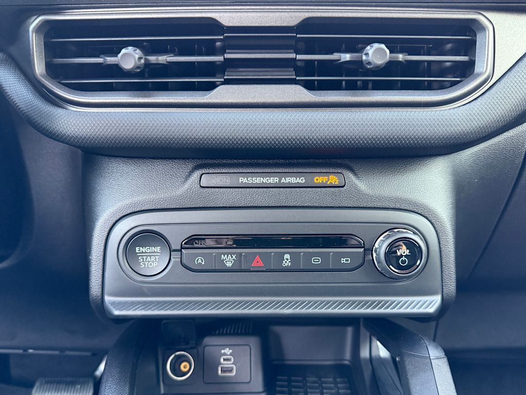 Thumbnail: 2025 Ford Bronco Sport - 22