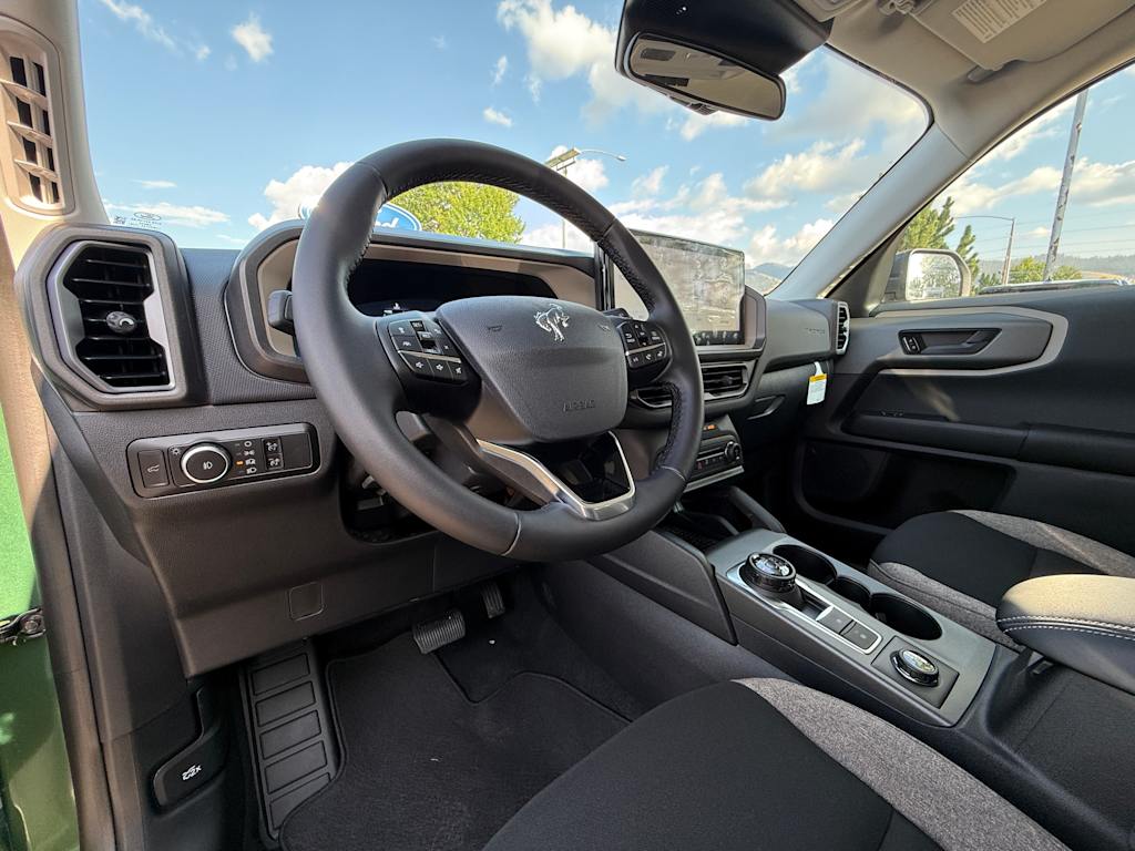 Thumbnail: 2025 Ford Bronco Sport - 2