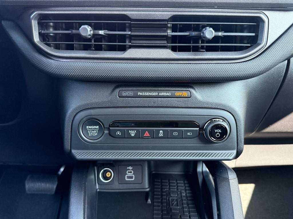 Thumbnail: 2025 Ford Bronco Sport - 22