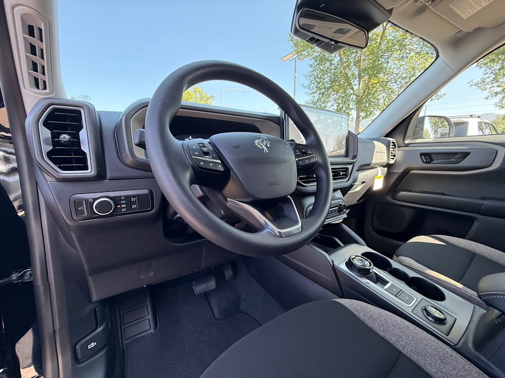 Thumbnail: 2025 Ford Bronco Sport - 2