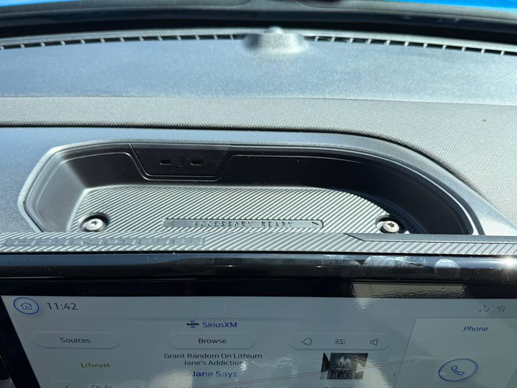 Thumbnail: 2025 Ford Bronco Sport - 16