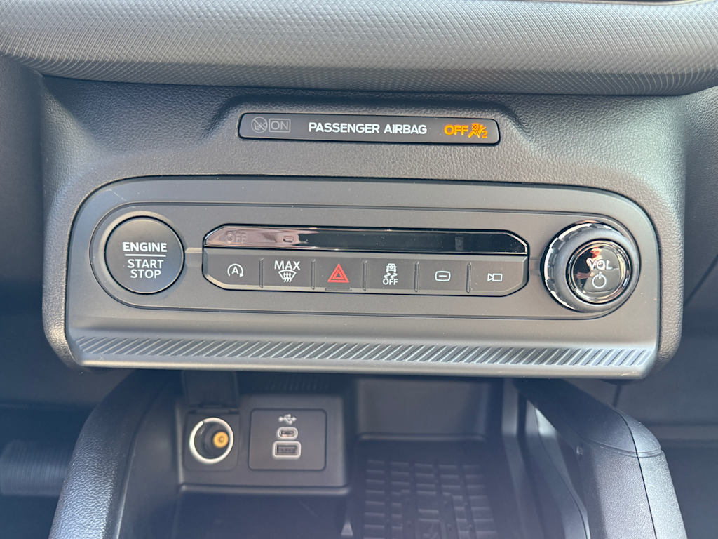 Thumbnail: 2025 Ford Bronco Sport - 21