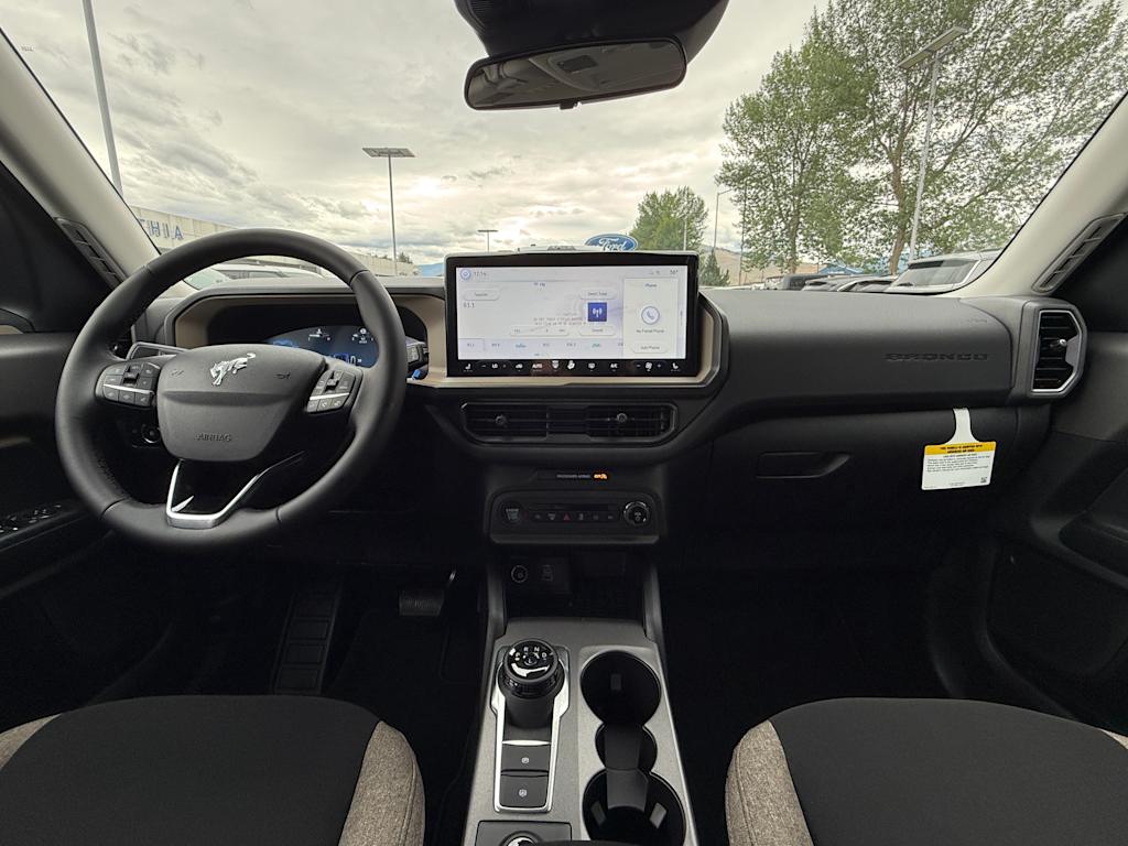 Thumbnail: 2025 Ford Bronco Sport - 10