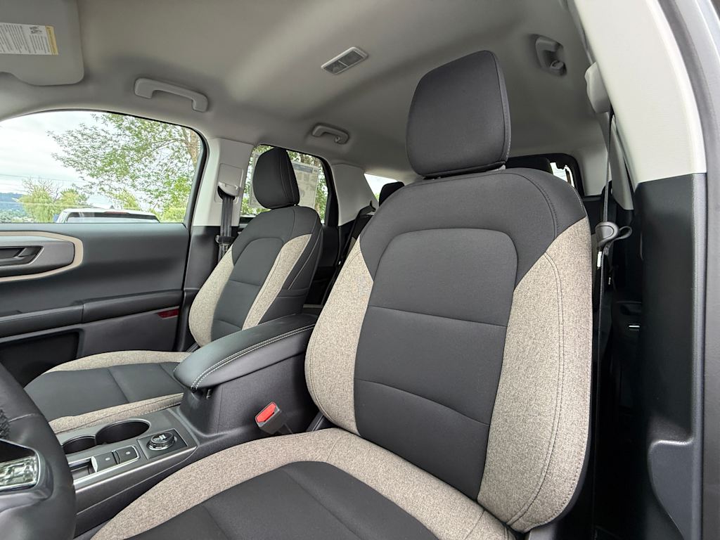 Thumbnail: 2025 Ford Bronco Sport - 8