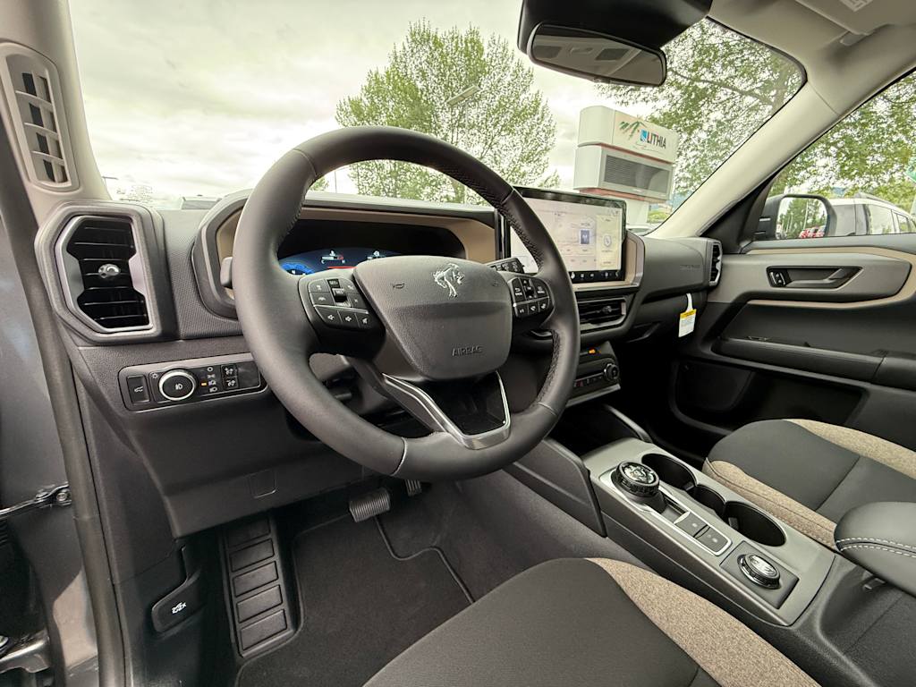 Thumbnail: 2025 Ford Bronco Sport - 2