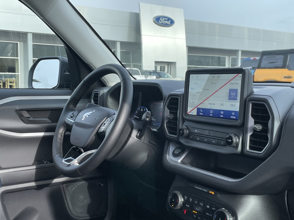 2024 Ford Bronco Sport Outer Banks 3