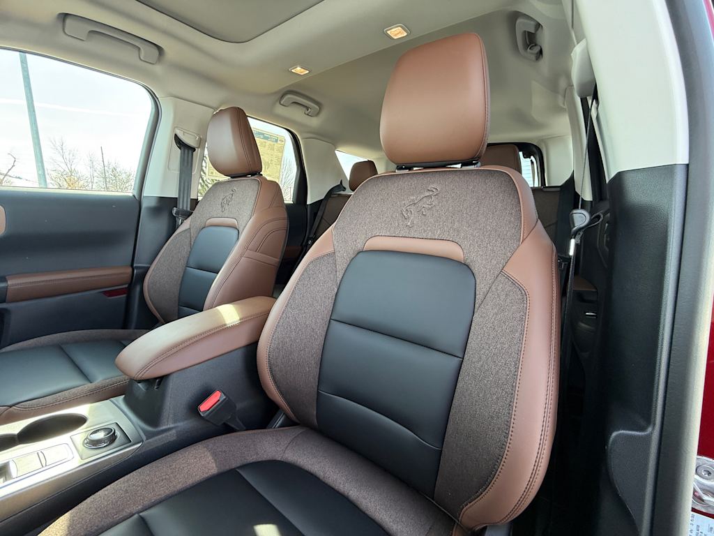 2025 Ford Bronco Sport Outer Banks 9
