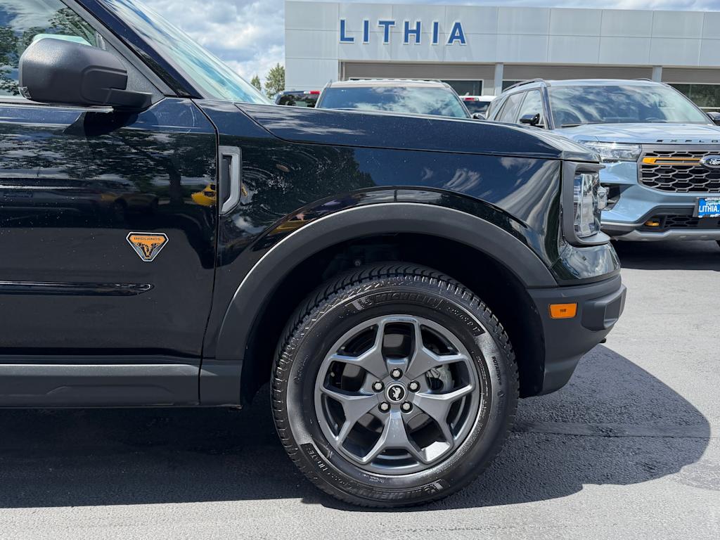 Thumbnail: 2021 Ford Bronco Sport - 6