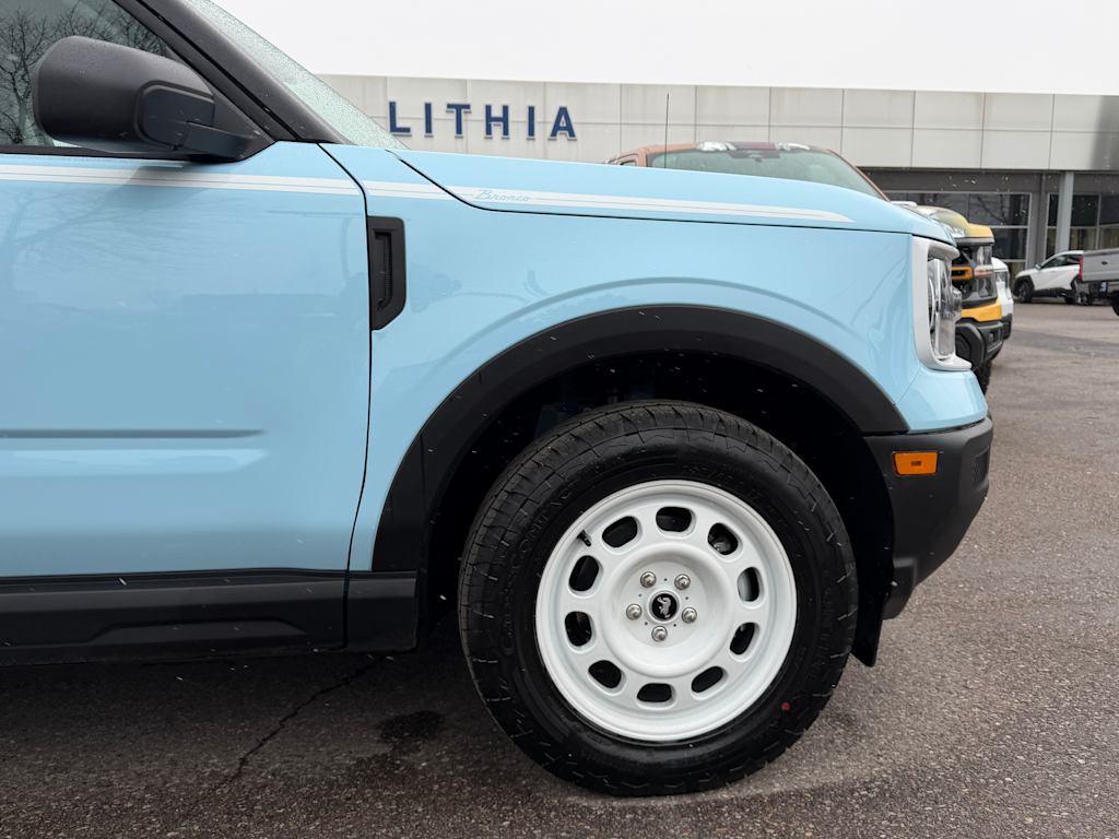 Thumbnail: 2025 Ford Bronco Sport - 6