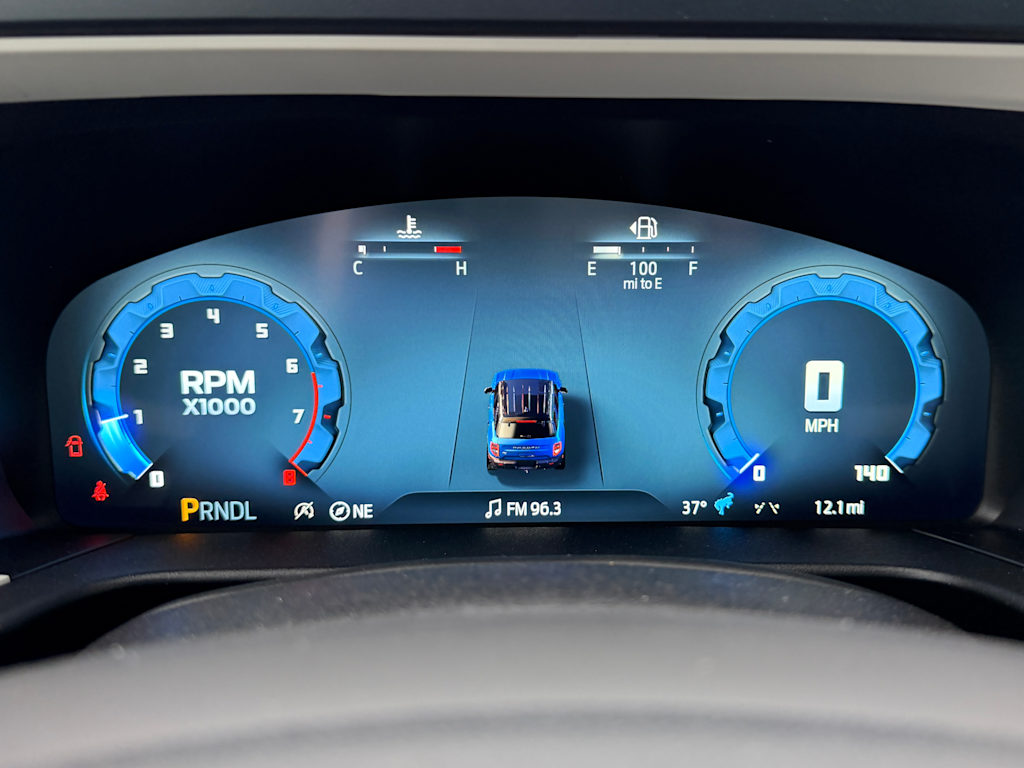 Thumbnail: 2025 Ford Bronco Sport - 14