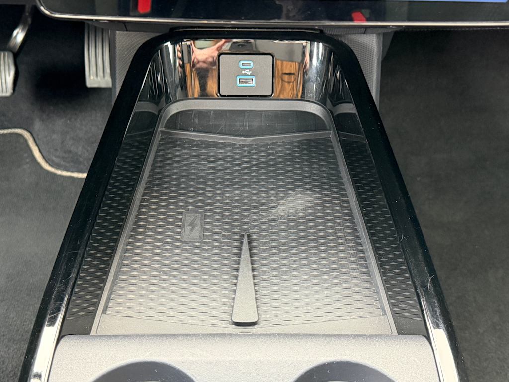 Thumbnail: 2023 Ford Mustang Mach-E - 21