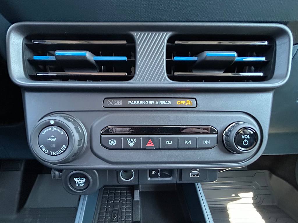 Thumbnail: 2025 Ford Maverick - 20