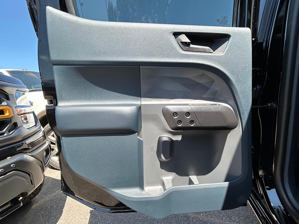 Thumbnail: 2025 Ford Maverick - 22