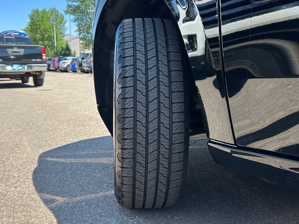 Thumbnail: 2025 Ford Maverick - 9