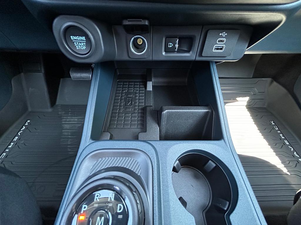 Thumbnail: 2025 Ford Maverick - 26