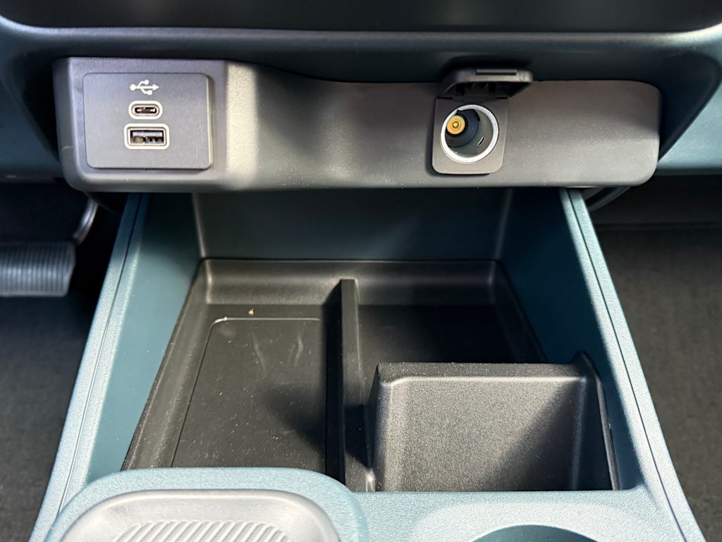 Thumbnail: 2025 Ford Maverick - 20