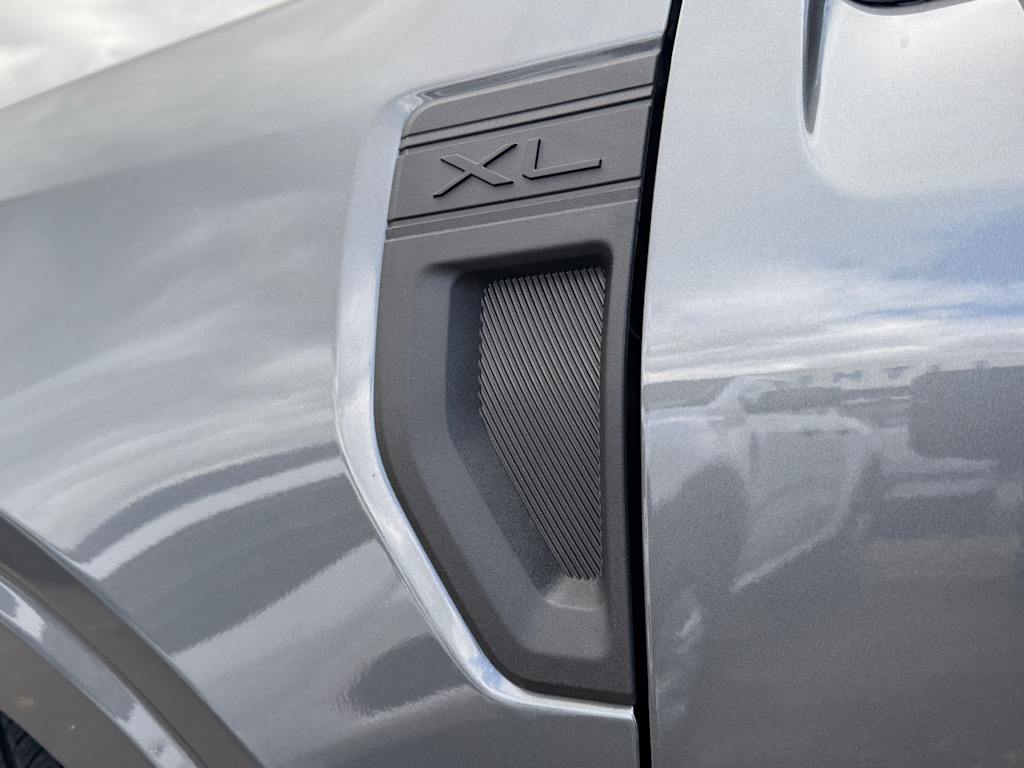 Thumbnail: 2025 Ford Maverick - 25