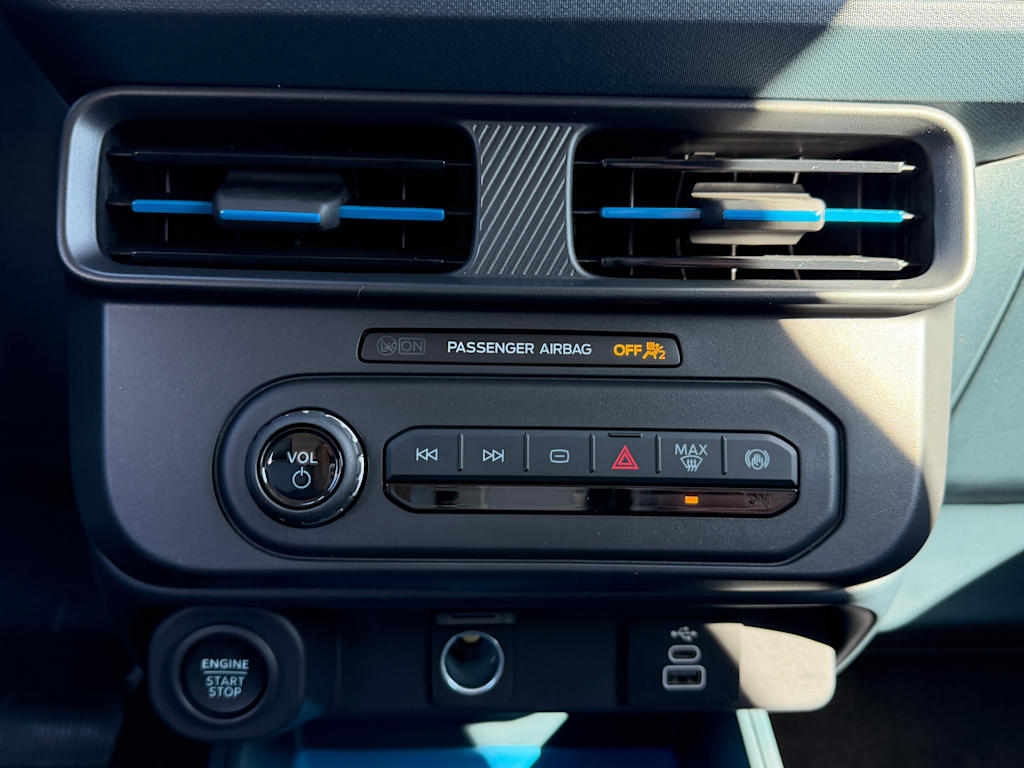 Thumbnail: 2026 Ford Maverick - 21