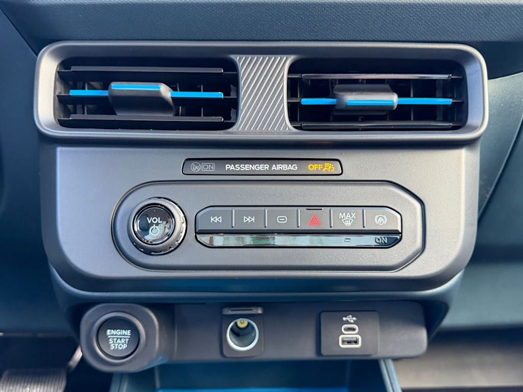 Thumbnail: 2025 Ford Maverick - 21